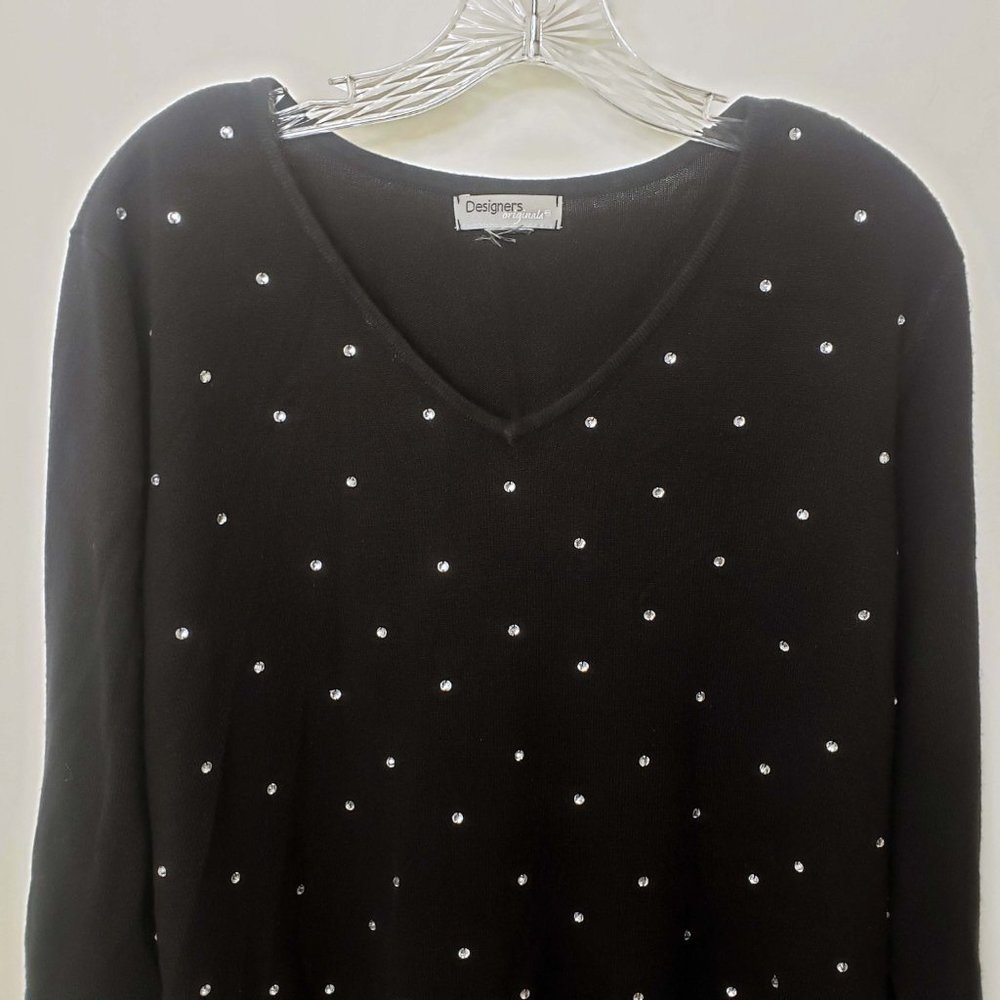 Designer Originals Women's Black Knit Scoop Neck Faux Diamond Top Sweater - Picture 2 of 11